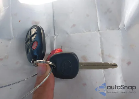 2004 Toyota Sienna Xle Limited z USA, uszkodzony, nr VIN 5TDZA22C94S003327